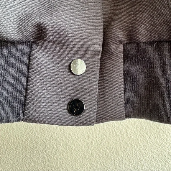 Aritzia bomber jacket - Picture 5 of 6